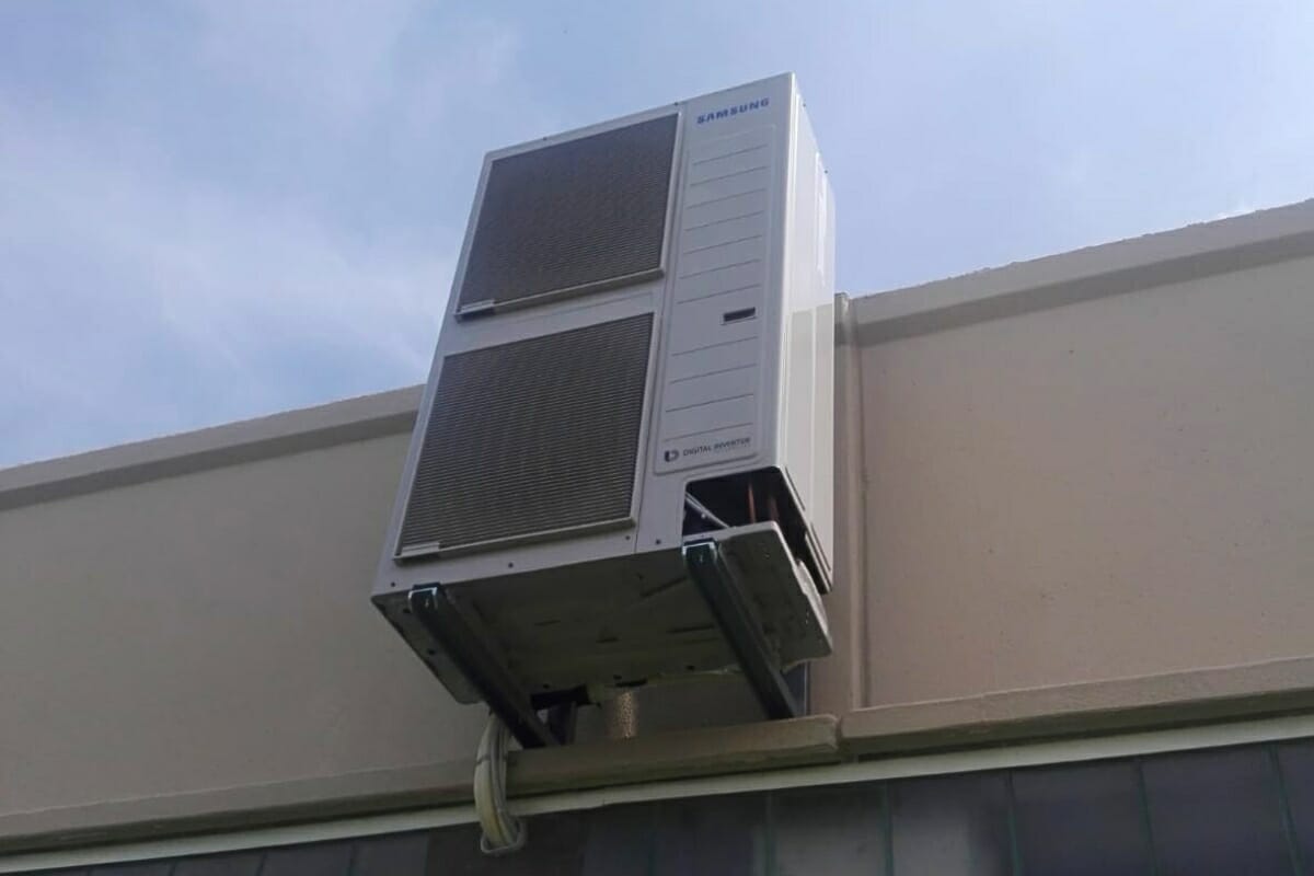 Impianto di climatizzazione aziendale 127,4 kW